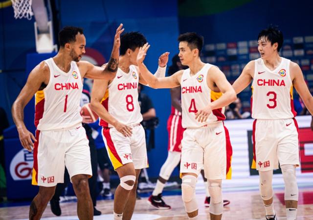 yl23455永利官网-侧翼防线瓦解 拼抢不敌 中国男篮终究演不出奇迹