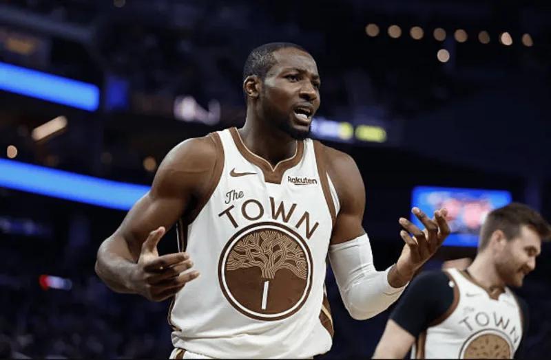 yl23455永利官网-勇士127-145猛龙2喜2忧！2弃将齐爆，库里抡不动，格林纯战犯！